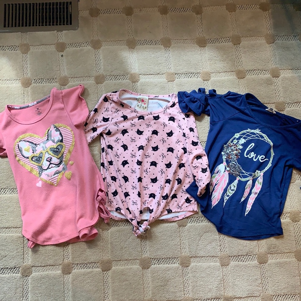 Lot of 3 girls shirts size 7/8